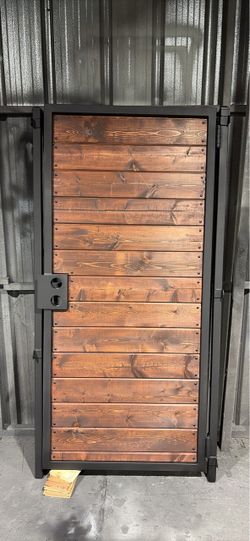 Gate