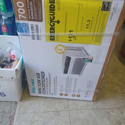 Hisense Window Air Conditioner 14,000 Btu/h