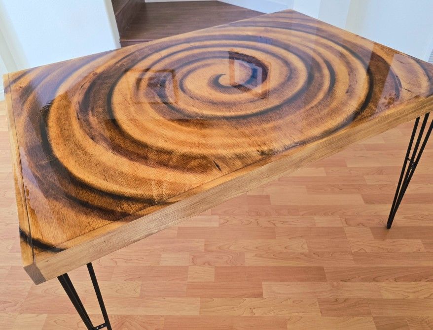 Beautiful Vertigo Swirl Dining Table