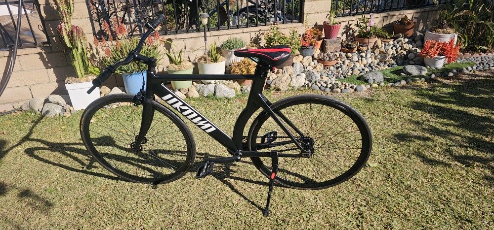 Rare Black Unknown "Type-2" Custom Feather-Weight Alloy Track Single Speed Fixie Bike M/L Size 57 In Excellent Condition 10/10