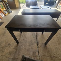 Desk With Keyboard Drawer $20