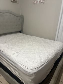 Bed Queen