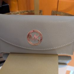 Michael Kors Long Wallet 