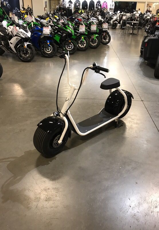 Brand new 2016 SSR Motorsports Seev 800 Electric Scooter