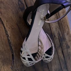 BRAND NEW ITALIAN SHOES, SIZE 9