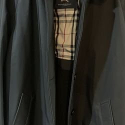 Burberry Coat L/XL
