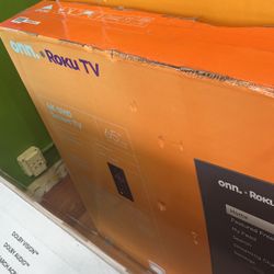 onn. 65" Class 4K UHD (2160P) LED Roku Smart TV HDR