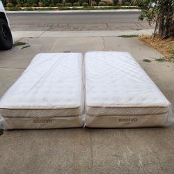 Saatva Classic Luxury Firm 14.5" Split King Mattress