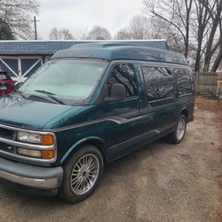 Chevy Express 