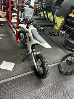 Strike shadow 60v