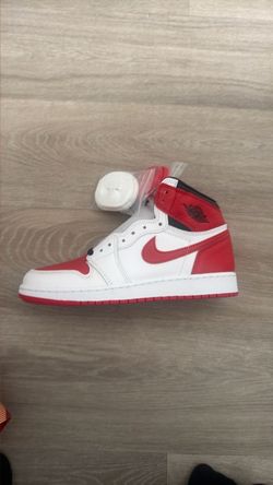 Jordan 1 white/university/ Red Black size 7