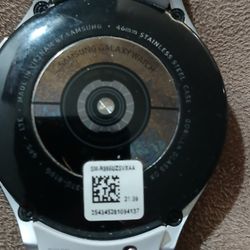 Smart Watch With Charger