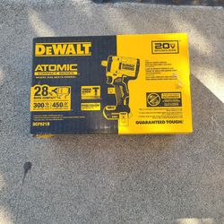 Dewalt Atomic 1/2 wrench Impact