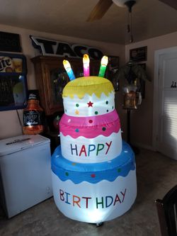 6' Birthday Cake Inflateable