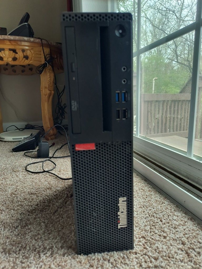 Lenovo Slim Desktop M725s