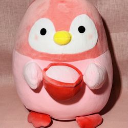 New! Takashoji Usmurasaki Pink Strawberry Penguin