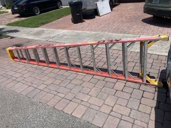 Stepladder 12