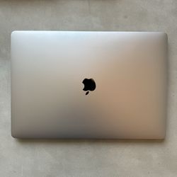 2019 MacBook Pro 16” 1TB/32gb