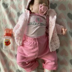 Reborn Lifelike Baby in Like New Condition!