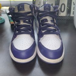 Jordan 1mid