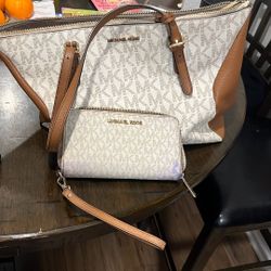 Mk Purse With Wallet 