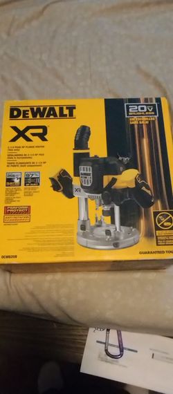 DeWalt XR Plunge Router DCW620
