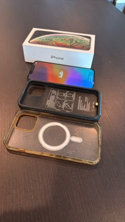 iPhone 12 256 Go Pro Max Charging Case (case only)