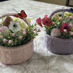 Two cute small Easter baskets decor