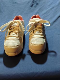 Tenis Hello Kitty talla 1 para niña