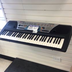Yamaha Keyboard