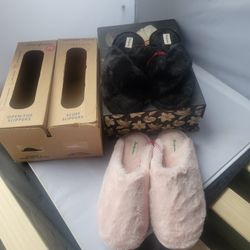 Dearfoams Memory Foam Slippers 2 Pack One Open Toe Slippers Another Scuff...
