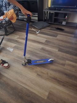 Razor scooter