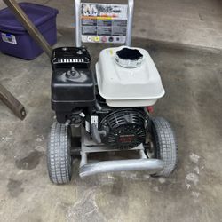 Mitm 3000 PSI 3.1 GPM Pressure Washer 