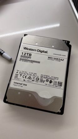 Western Digital WD 12TB SATA Hard Drive – WD120EDAZ