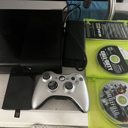 Xbox 360 E 250 GB With Games