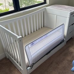 Wood Crib - White 