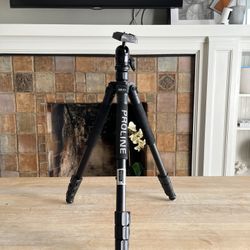 Dolica Proline B100 Camera Tripod