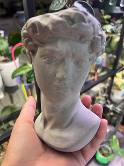 Plant stand David statue plus gift