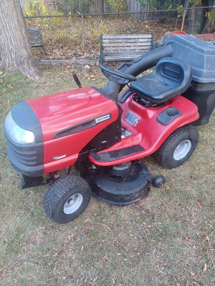 Craftsman Lawn Mower Tractor