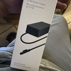 Microsoft Surface 127W Power Supply