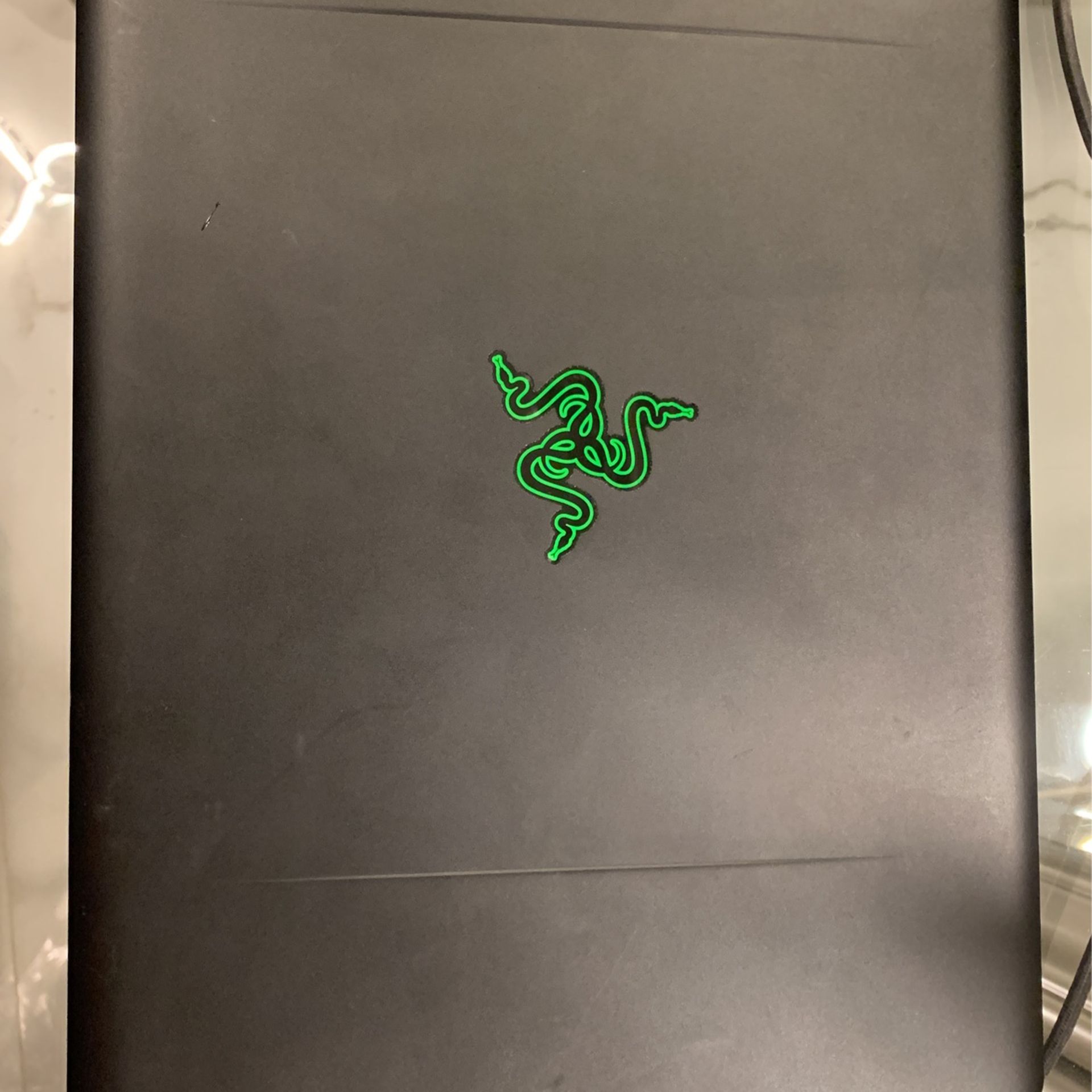 Laptop-Razer-blade