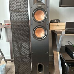 KLIPSCH R24F Tower Speakers + Pioneer Receiver 