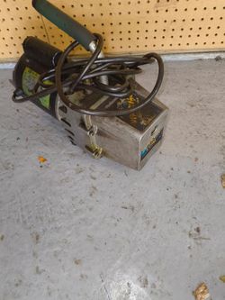 Vacuum Pump