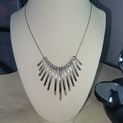Silver Tone Boho Style Necklace 