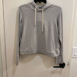 Vuori Halo Essential Hoodie Women’s