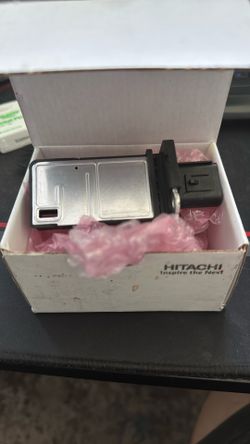 Hitachi mass Airflow Sensor For Ford 4.6l v8