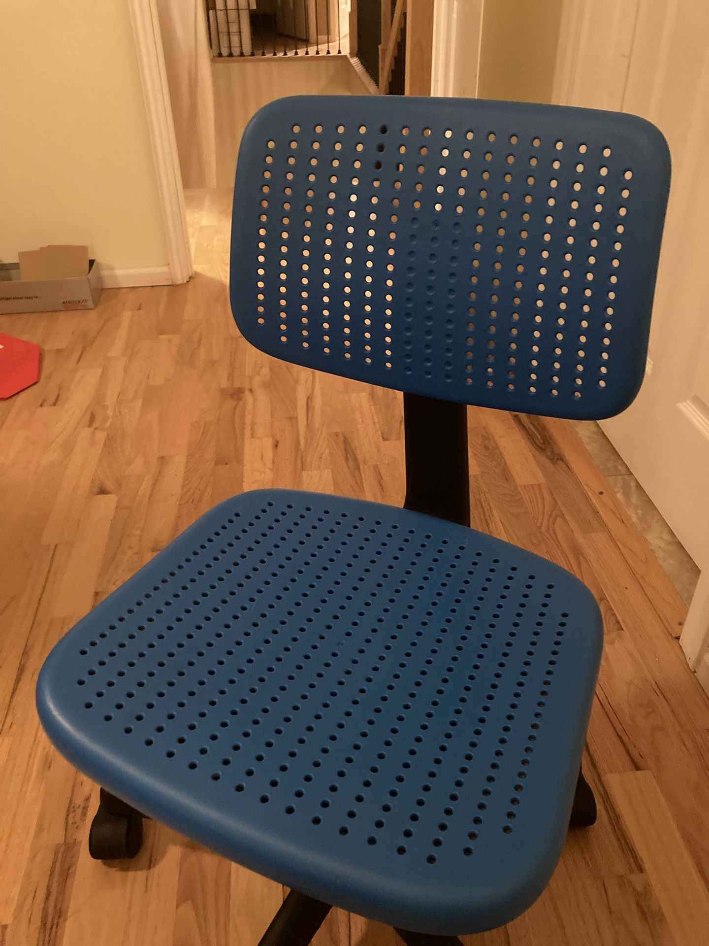 Computer chair