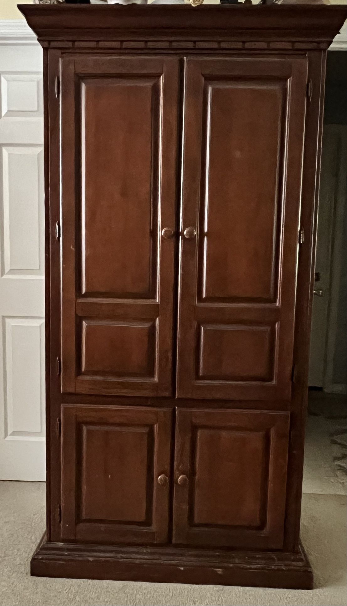 Armoire