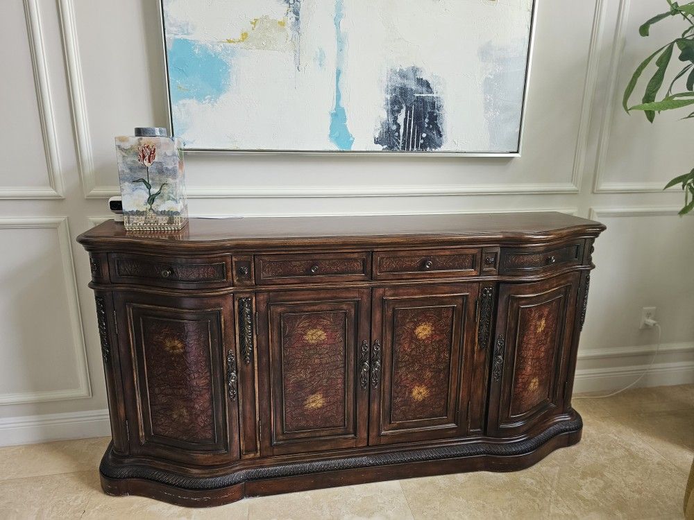 Beautiful Wood Sideboard Buffet