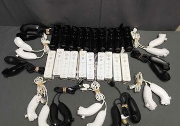 Nintendo Wii Official Wii Remotes With Motion Plus
